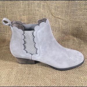 Skechers memory foam suede bootie